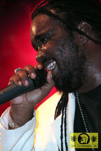 Kirk Davis (Jam) and The House Of Riddim Band 18. Reggae Jam Festival, Bersenbrueck 04. August 2012 (9).JPG